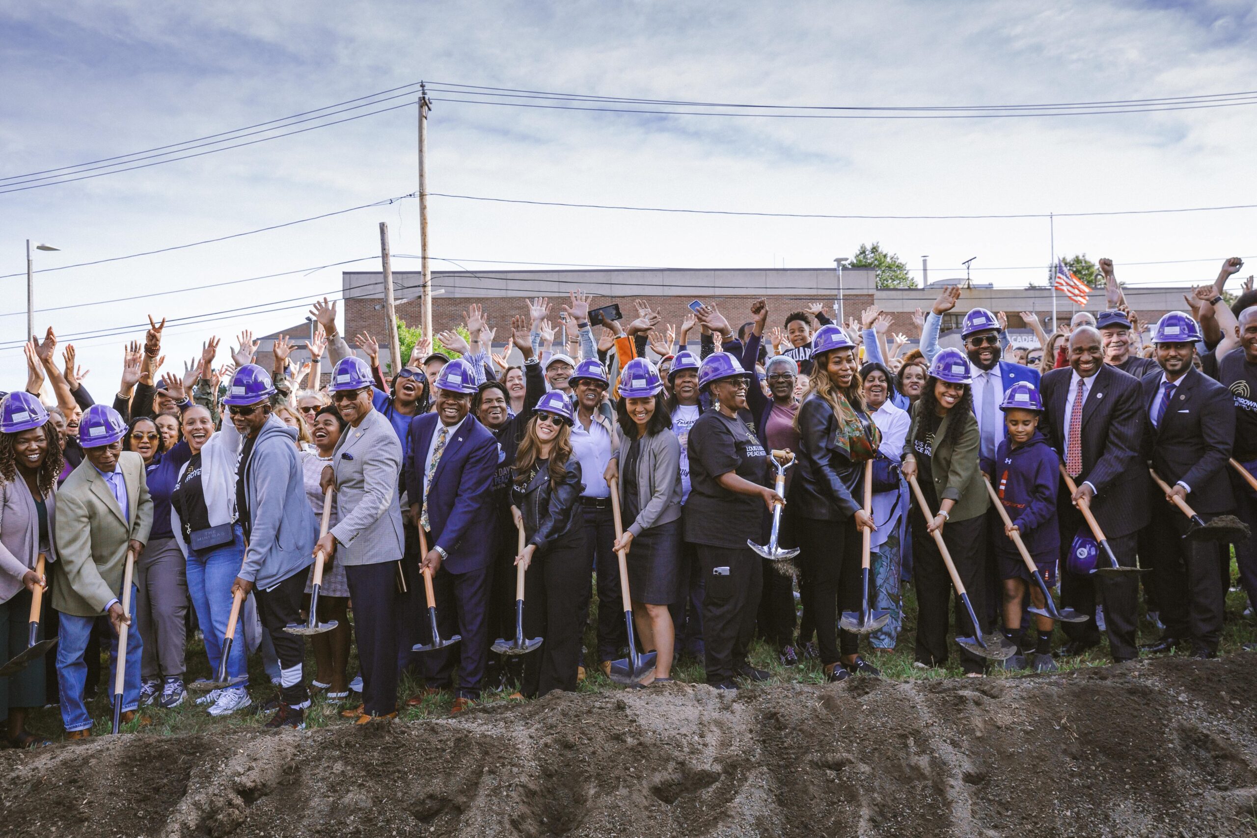 R9_250921-1027-min (1)